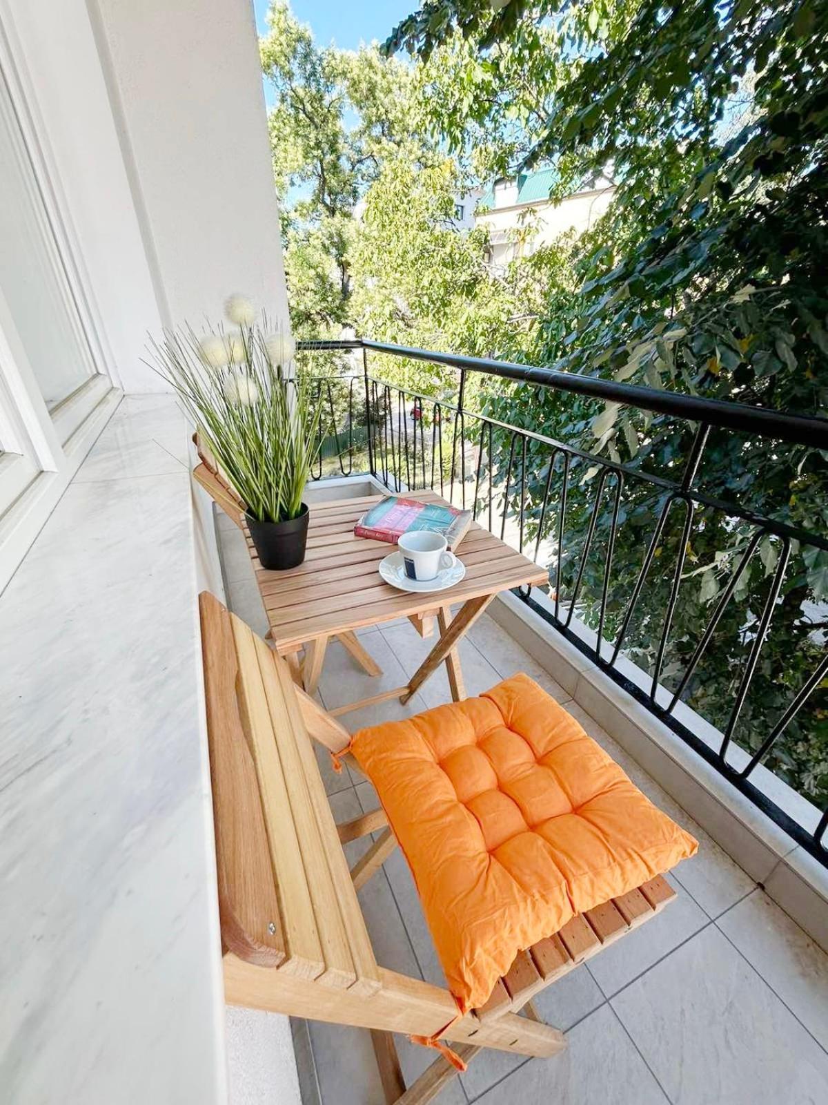 The Circle Apartment Skopje Exterior foto